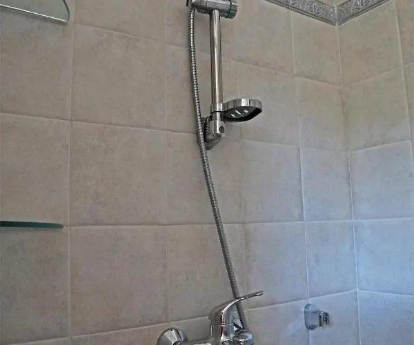 Zoe With Seaview Near Golden